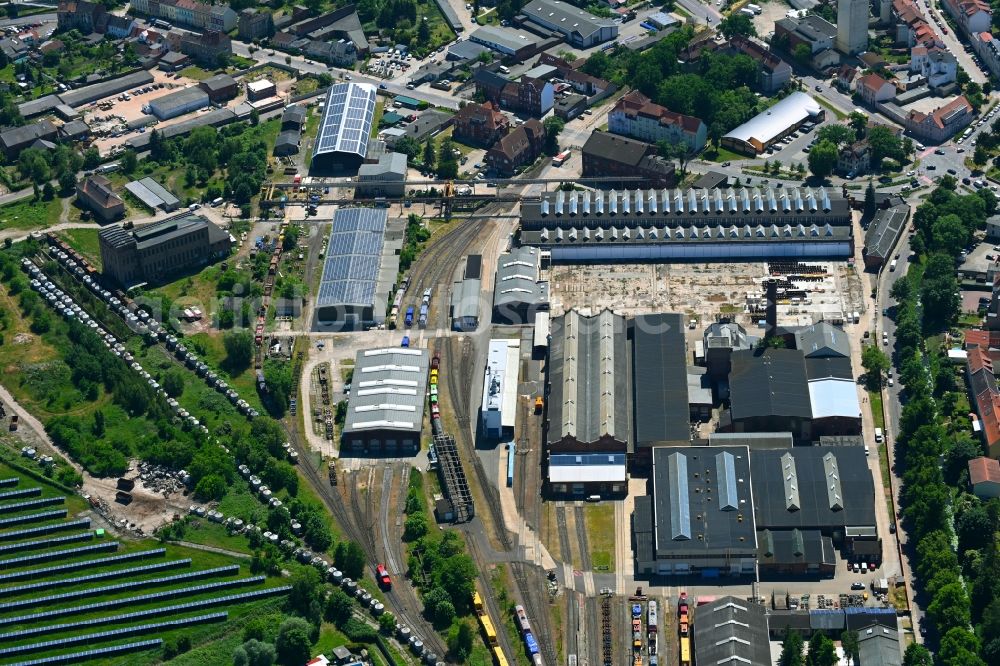 Aerial photograph Hansestadt Stendal - Railway depot and repair shop, maintenance and repair of locomotives and traction vehicles Alstom Lokomotiven Service in Hansestadt Stendal in the state Saxony-Anhalt, Germany