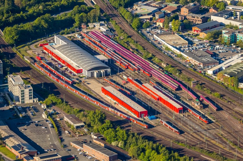 Münster from above - Railway depot and repair shop for maintenance and repair of trains of passenger transport in Muenster in the state North Rhine-Westphalia, Germany
