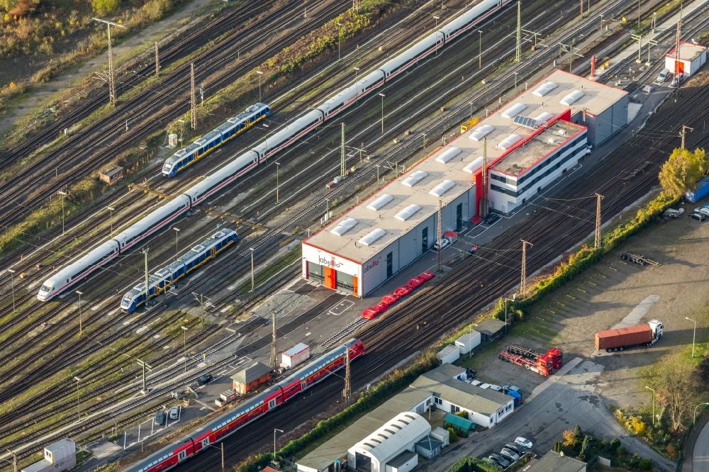 Duisburg from the bird's eye view: Railway depot and repair shop for maintenance and repair of trains of passenger transport of the series Abellio GmbH in Duisburg in the state North Rhine-Westphalia, Germany