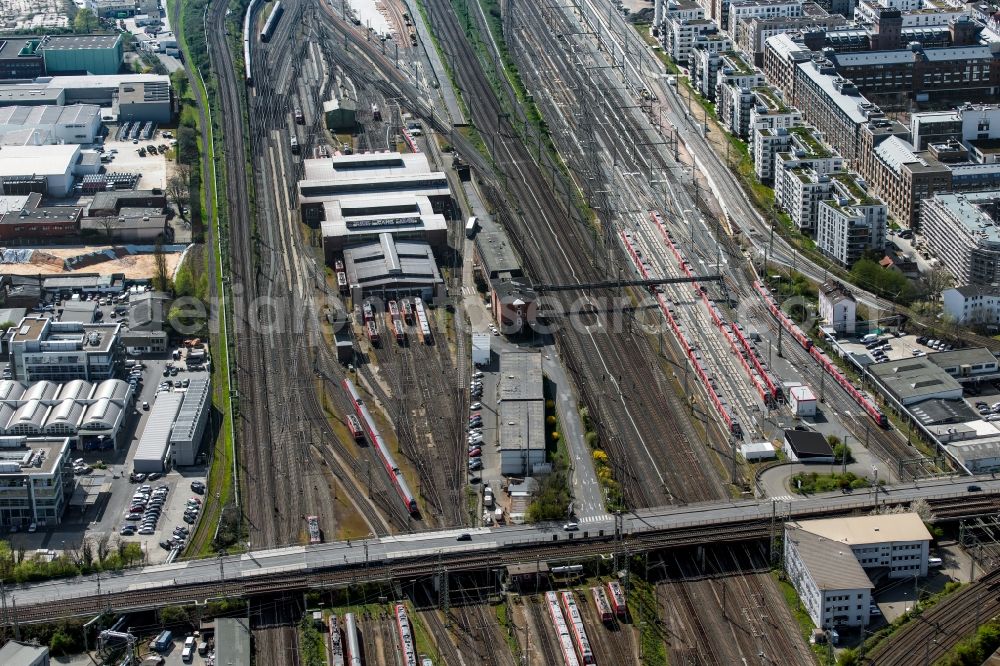 Frankfurt am Main from above - Railway depot and repair shop for maintenance and repair of trains of passenger transport of the series in the district Gutleutviertel in Frankfurt in the state Hessen, Germany