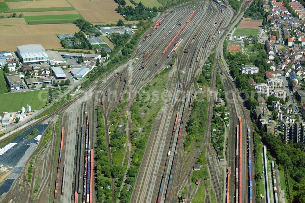 Aerial photograph Kornwestheim - Marshalling yard and freight station of the Deutsche Bahn in Kornwestheim in the state of Baden-Wuerttemberg. The yard is the second largest of the state
