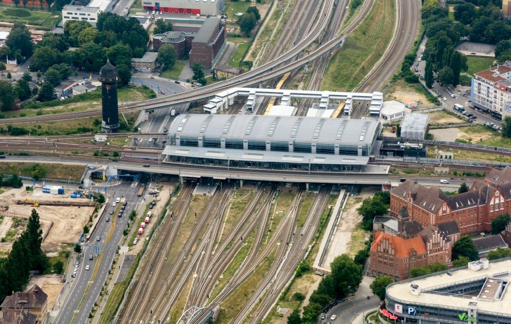 Aerial image Berlin - Route expansion station - Warschauer road to east cross rail station Ostkreuz Friedrichshain district of Berlin