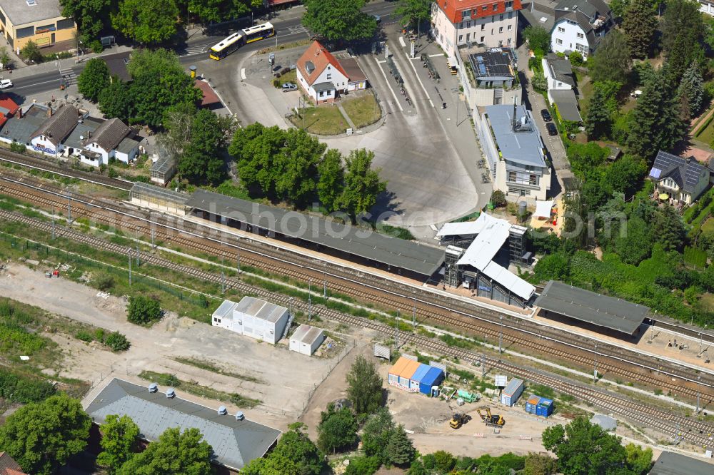 Berlin from the bird's eye view: Station building and track systems of the S-Bahn station Kaulsdorf in Berlin, Germany