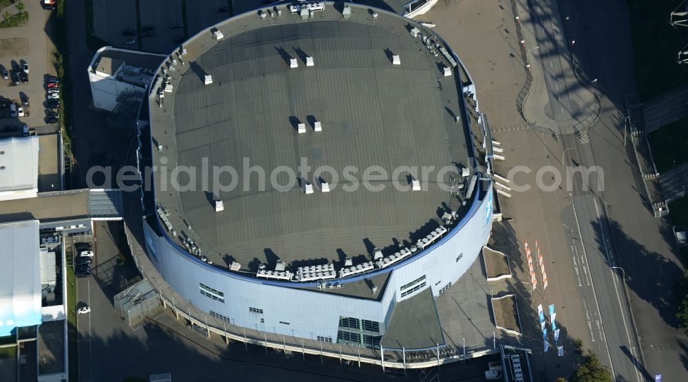 Hamburg from above - Barclaycard Arena (formerly O2 World Hamburg, Color Line Arena), a multi-purpose arena for sporting and cultural events in Hamburg. Operators, the Anschutz Entertainment Group (AEG), a subsidiary of the Anschutz Corporation is a global leader in the life of entertainment and sport