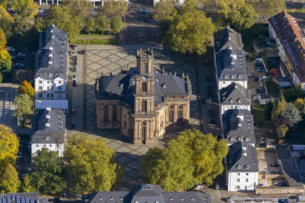Saarbrücken from the bird's eye view: Louis Baroque church on the Ludwigsplatz in Saarbrücken in Saarland