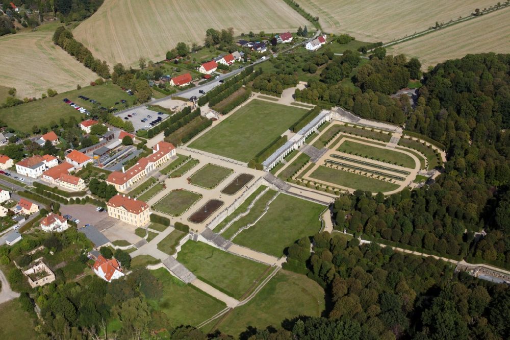 Aerial photograph Heidenau - Grossedlitz's baroque garden with lock in Heidenau in Saxony. The Grossedlitz baroque garden with the Frederick lodge and upper and lower Orangery is situated on a hill in the town of Heidenau