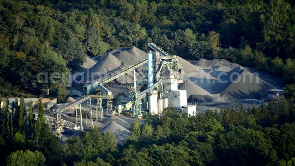Aerial image Königswinter - Basalt and lava loading facility Nonnenberg of the Rheinische Provinzial-Basalt- und Lavawerke GmbH & Co. oHG, Huehnerberg plant in the state North Rhine-Westphalia, Germany