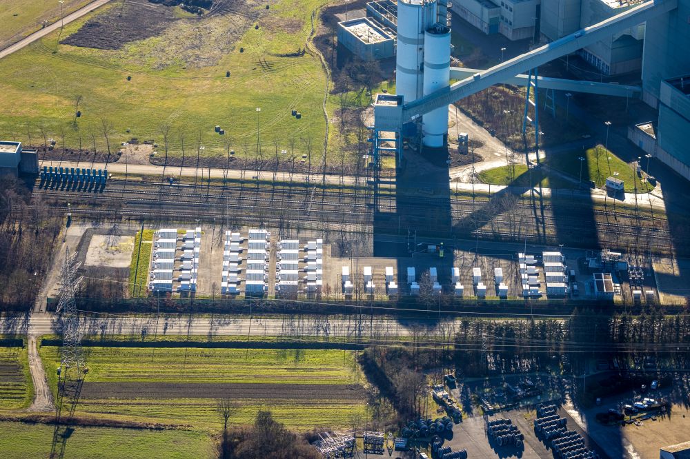 Aerial image Werne - Standing accumulators as battery storage for the power supply at the site of the Gersteinwerk power plant in the Stockum district in Werne in the Ruhr area in the state of North Rhine-Westphalia, Germany