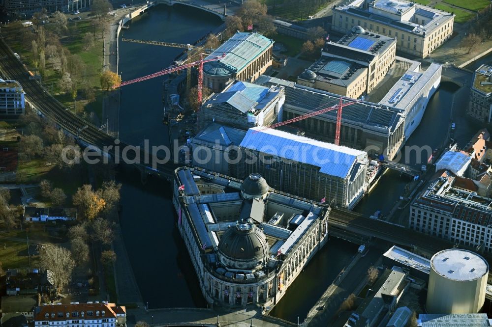 Aerial photograph Berlin - Museum Island with the Bode Museum, the Pergamon Museum, the Old National Gallery, the Colonnades and the New Museum. The complex is a World Heritage site by UNESCO