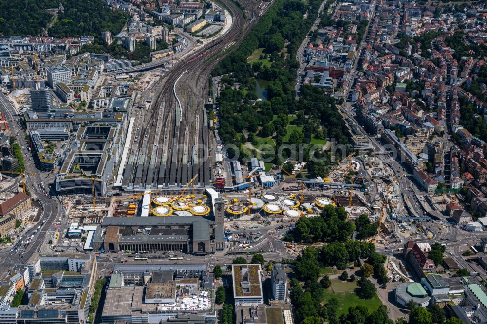Stuttgart from above - Building of the main station of the railway and construction site for the development project Stuttgart 21 in the district Stadtzentrum in Stuttgart in the state of Baden-Wurttemberg