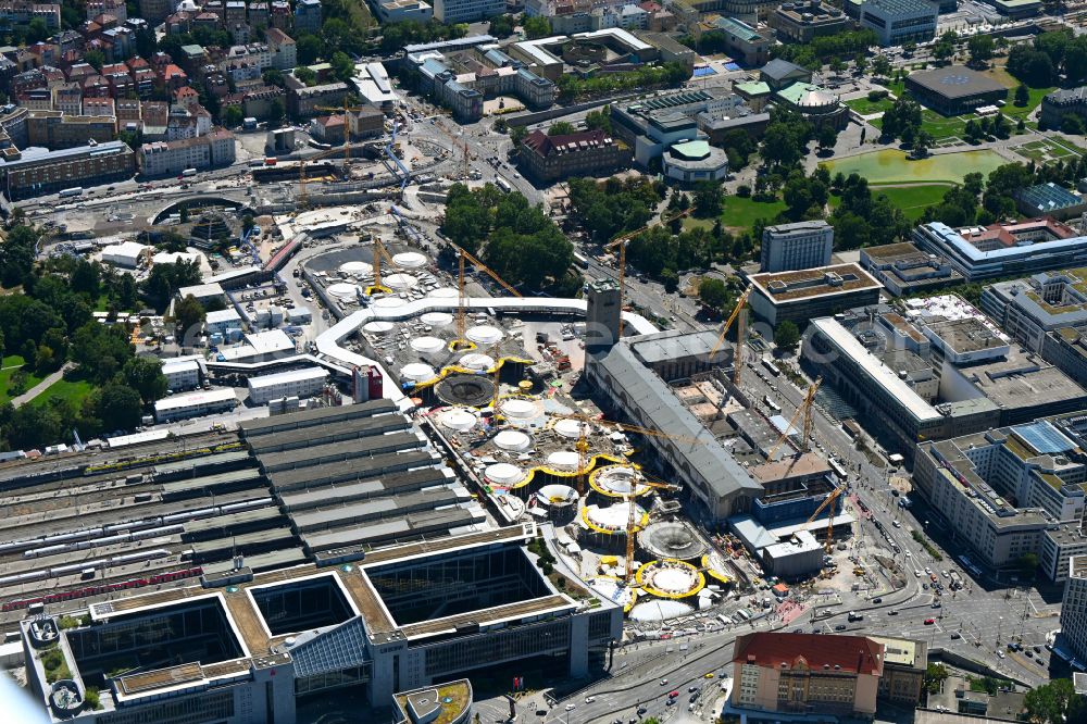 Stuttgart from above - Building of the main station of the railway and construction site for the development project Stuttgart 21 on place Arnulf-Klett-Platz in the district Stadtzentrum in Stuttgart in the state of Baden-Wurttemberg