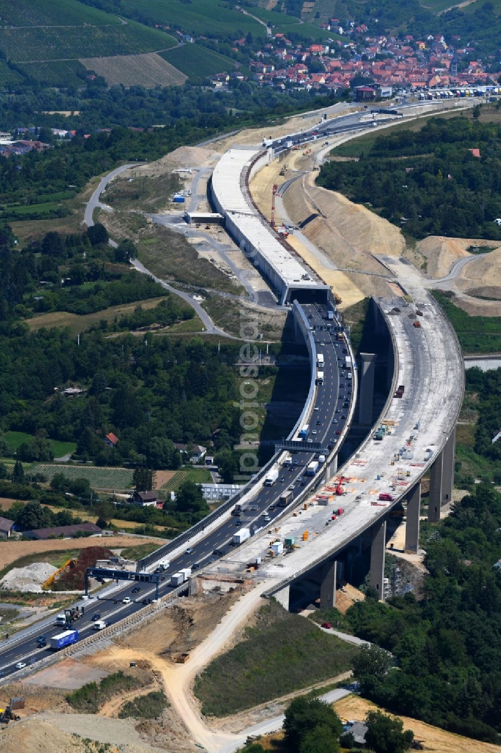 Würzburg from above - Construction work at the Heidingsfeld valley bridge of the federal motorway A3 in the South of Wuerzburg in the state of Bavaria
