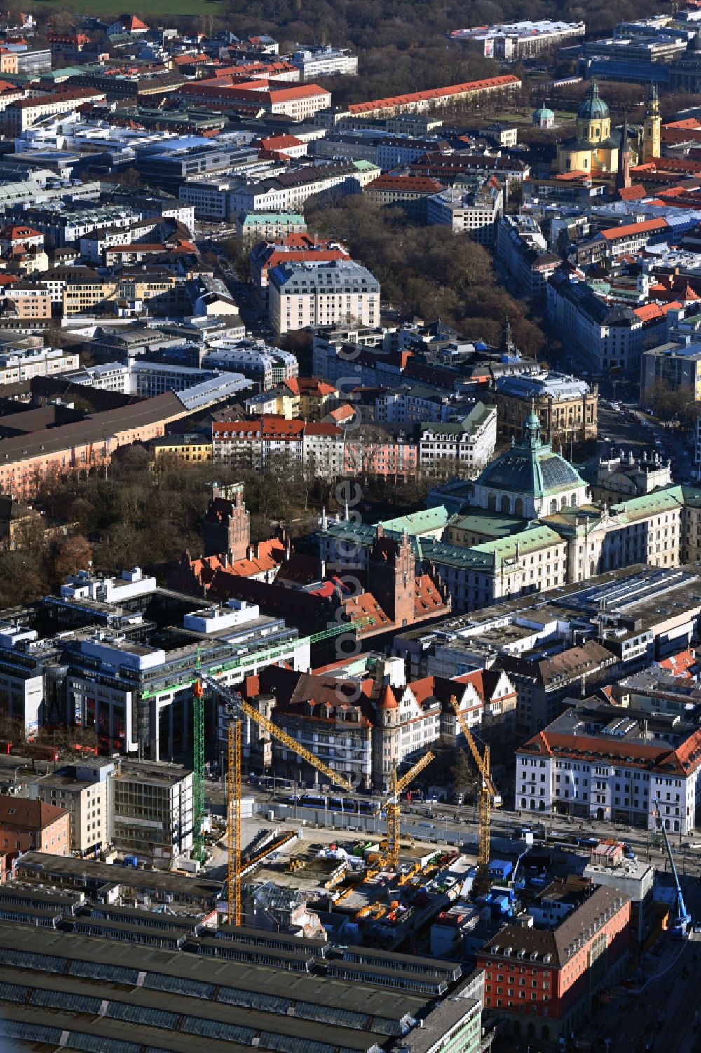 Aerial image München - Construction work for the reconstruction of the station building of Central Stationes on place Bahnhofplatz in the district Ludwigsvorstadt-Isarvorstadt in Munich in the state Bavaria, Germany