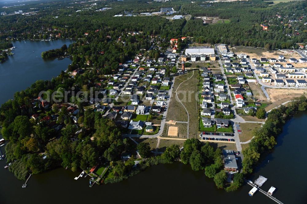 Zernsdorf from the bird's eye view: Construction site of the future residential area Koenigsufer on the banks of Zernsee in Brandenburg