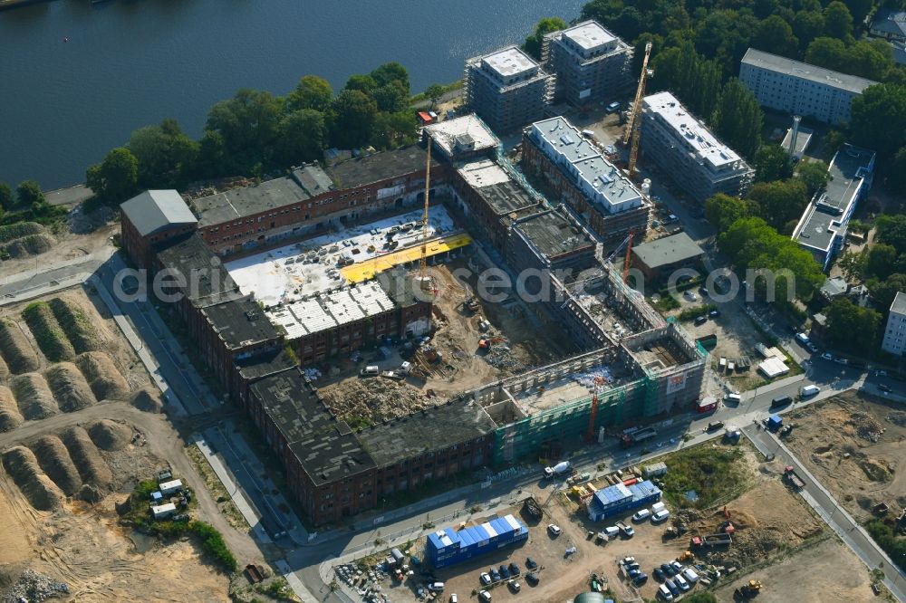 Aerial image Berlin - Ruin the buildings and halls of alten REWATEX - Waescherei in the district Spindlersfeld in Berlin, Germany