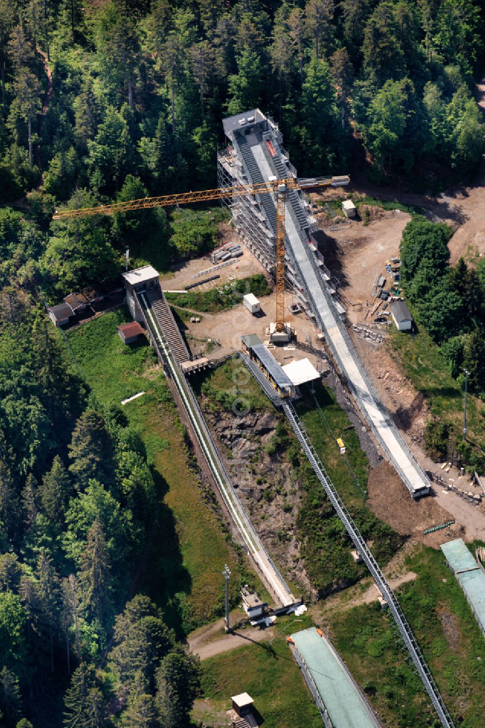 Aerial photograph Hinterzarten - Training and competitive sports center of the ski jump Baustelle in Hinterzarten in the state Baden-Wuerttemberg, Germany