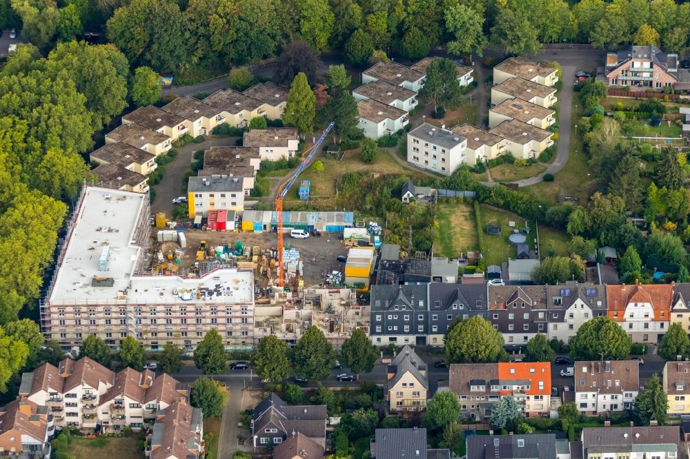 Aerial photograph Bochum - Construction site from the construction of a senior and age-appropriate residential complex of living quarters Am Beisenkamp Am Beisenkamp - Parkstrasse in the district Wattenscheid in Bochum in the state North Rhine-Westphalia, Germany