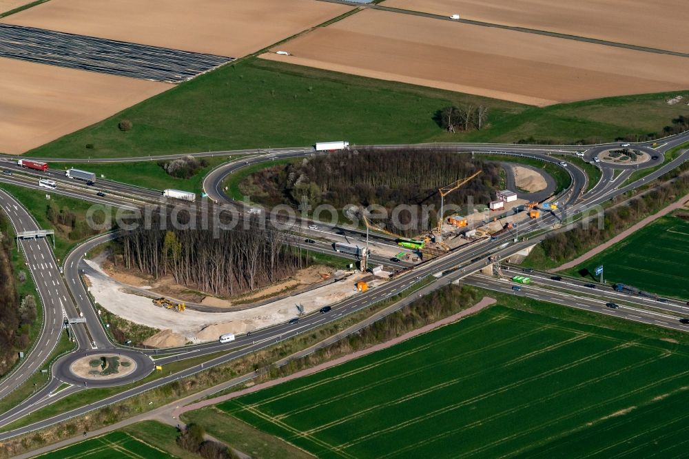 Ringsheim from above - Construction site for the new building of Routing and traffic lanes over the highway bridge in the motorway A A5 Ausfahrt Rust Ringsheim in Ringsheim in the state Baden-Wurttemberg, Germany
