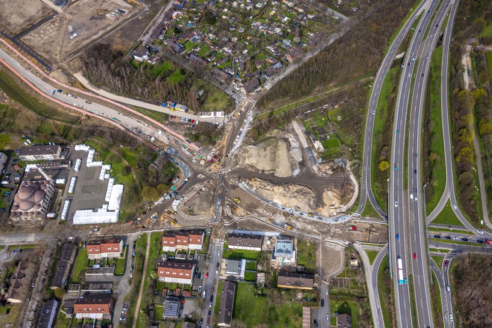 Aerial photograph Duisburg - Construction site of routing and traffic lanes during the highway exit and access the motorway A 59 on street Zechenstrasse in the district Marxloh in Duisburg at Ruhrgebiet in the state North Rhine-Westphalia, Germany