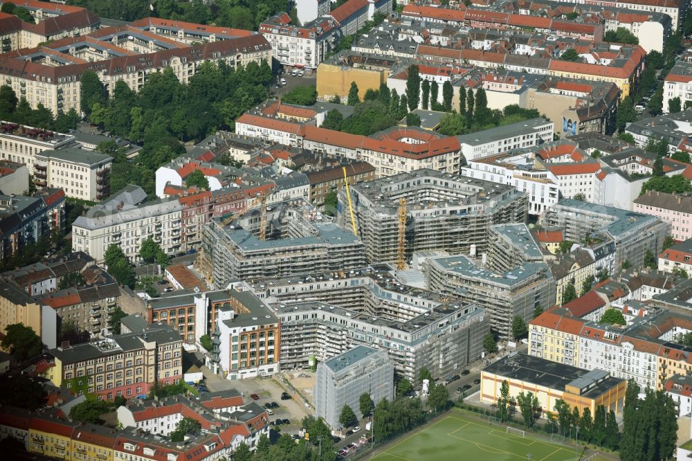 Aerial photograph Berlin - Site Box Seven on Freudenberg complex in the residential area of the Boxhagener Strasse in Berlin Friedrichshain