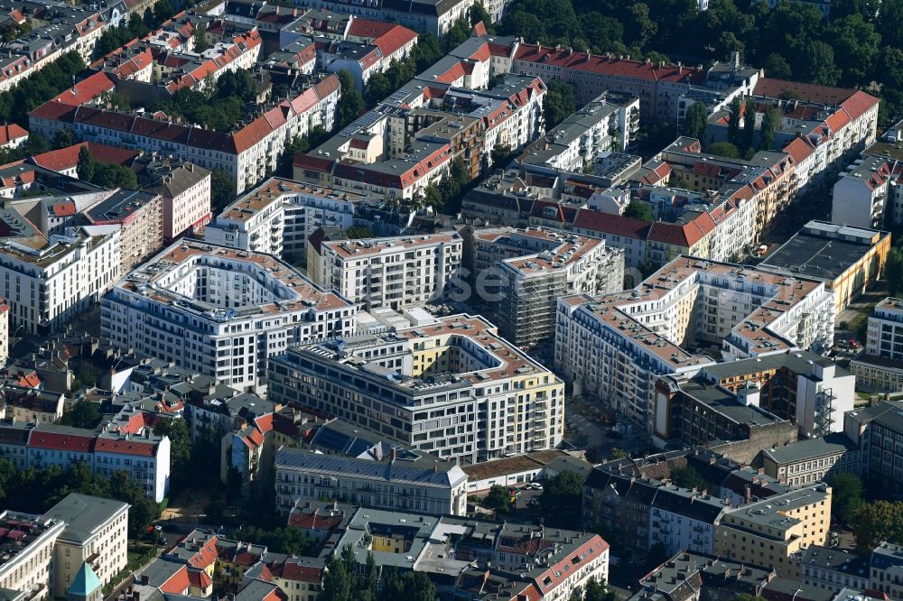 Berlin from the bird's eye view: Site Box Seven on Freudenberg complex in the residential area of the Boxhagener Strasse in Berlin Friedrichshain