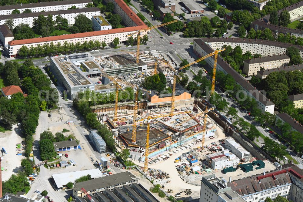 München from the bird's eye view: Construction site for the new construction of an office and commercial building ensemble PANDION beat and PANDION soul in the Munich Werksviertel on Anzinger Strasse in the district Haidhausen in Munich in the state Bavaria, Germany