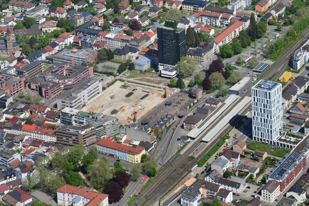 Aerial image Lörrach - Demolition area of office buildings of the postal service in the city center with the high-rise buildings of the town hall and of the Steigenberger Hotel in Loerrach in the state Baden-Wurttemberg, Germany