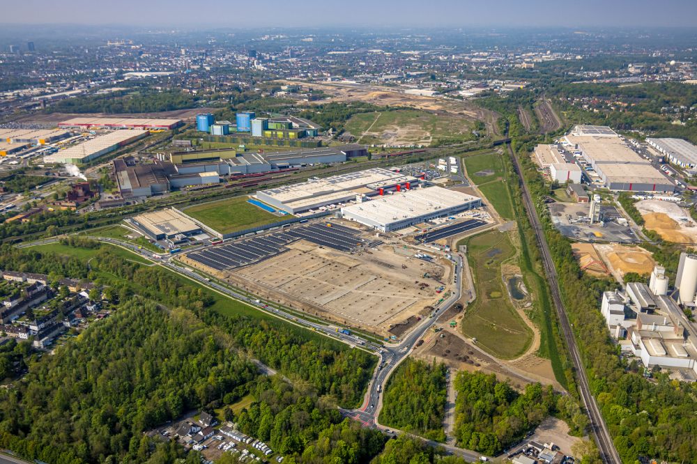 Dortmund from the bird's eye view: Construction site with development and excavation work on the former Hoesch site in the district Westfalenhuette in Dortmund at Ruhrgebiet in the state of North Rhine-Westphalia