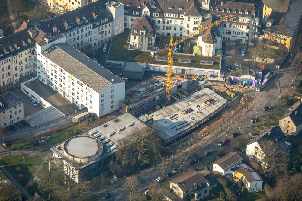Aerial image Bochum - Construction site for a new extension to the hospital grounds St. Josef-Hospital Bochum on Gudrunstrasse in Bochum in the state North Rhine-Westphalia, Germany