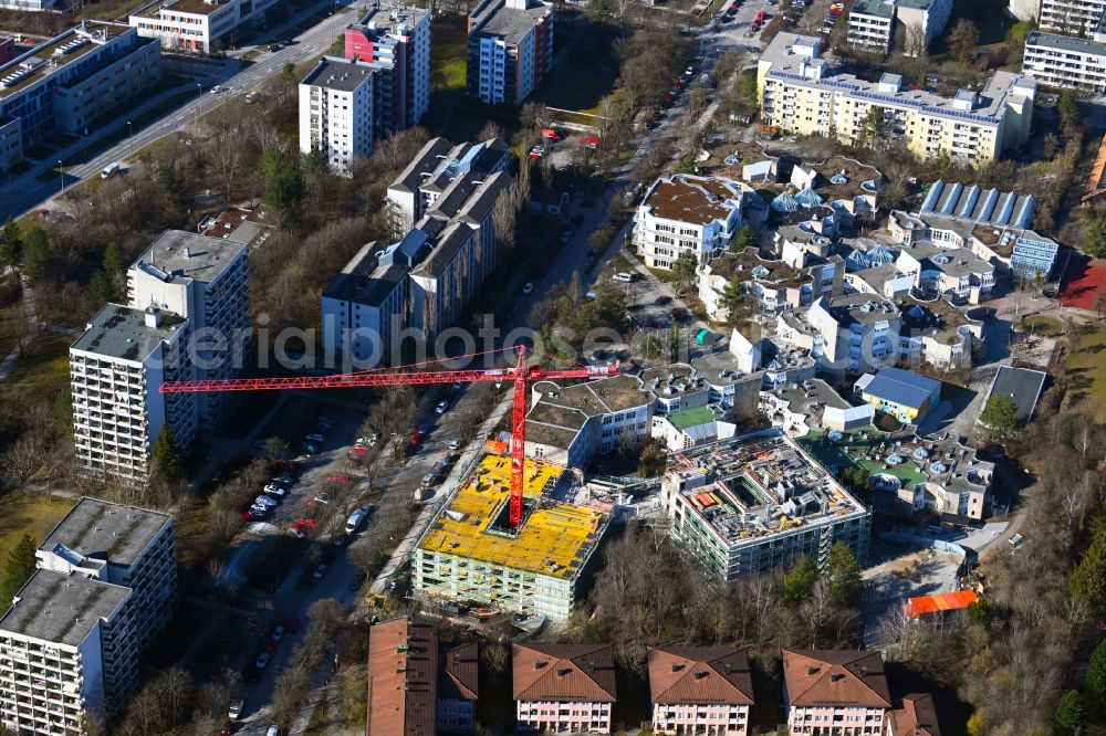 München from the bird's eye view: Construction site for a new extension to the hospital grounds KBO Kinderzentrum on Heiglhofstrasse in the district Hadern in Munich in the state Bavaria, Germany
