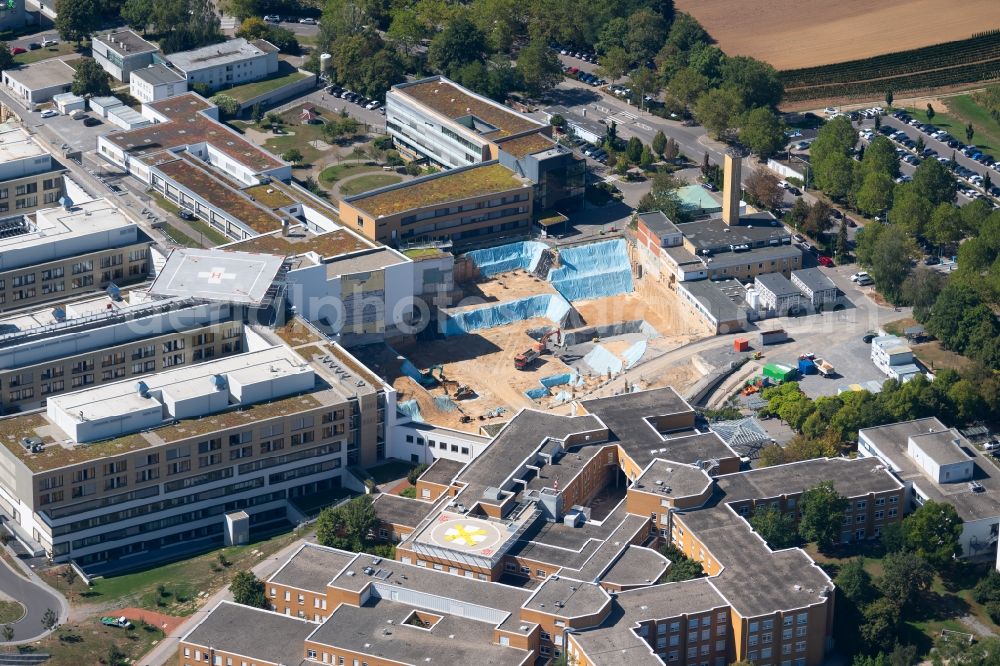 Heilbronn from the bird's eye view: Construction site for a new extension to the hospital grounds Klinikum Am Gesundbrunnen in Heilbronn in the state Baden-Wurttemberg, Germany