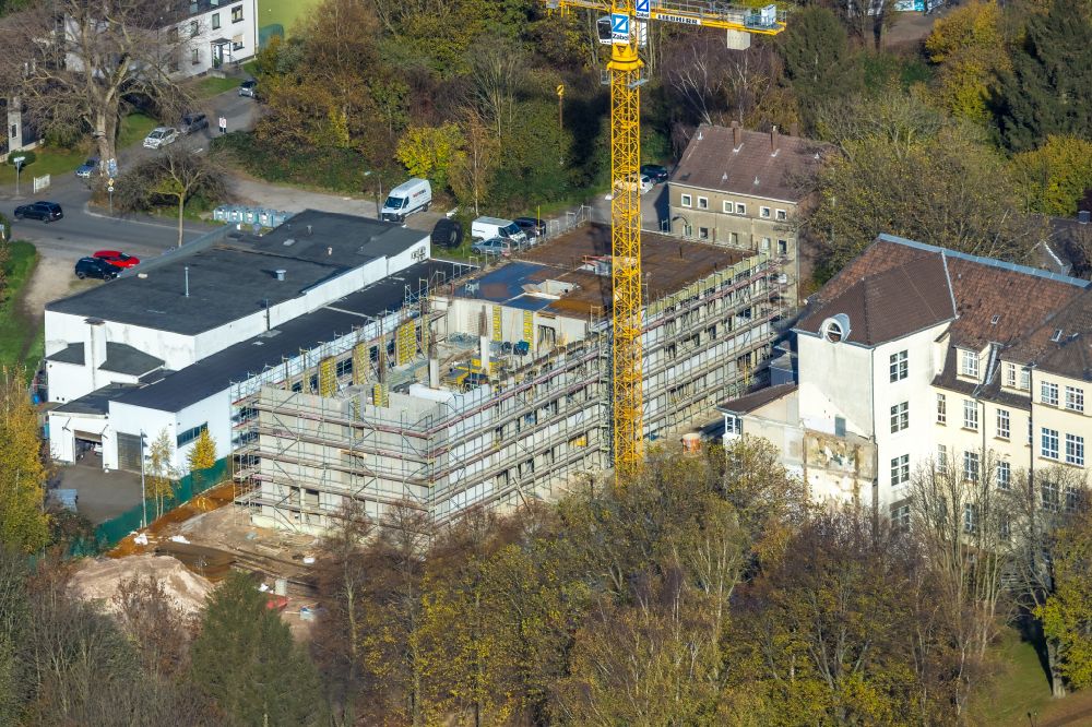 Aerial photograph Bochum - Construction site for a new extension to the hospital grounds Maria-Hilf-Krankenhaus in the district Hiltrop in Bochum at Ruhrgebiet in the state North Rhine-Westphalia, Germany