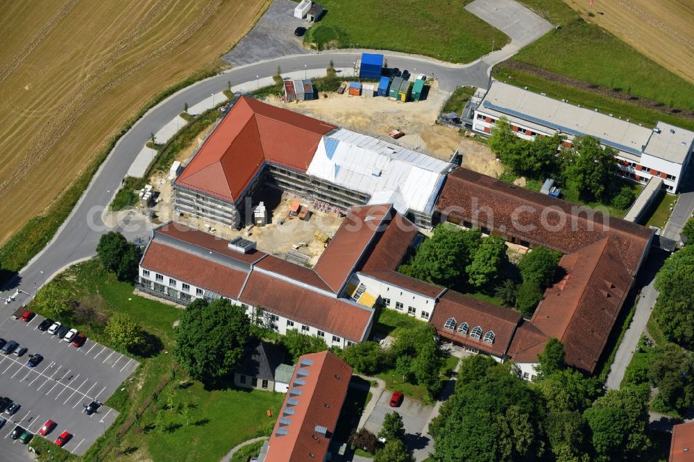 Aerial photograph Deggendorf - Construction site for a new extension to the hospital grounds in the district Mainkofen in Deggendorf in the state Bavaria, Germany