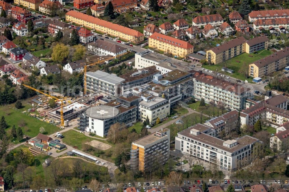 Karlsruhe from above - Construction site for a new extension to the hospital grounds on Steinhaeuserstrasse in the district Rueppurr in Karlsruhe in the state Baden-Wuerttemberg, Germany
