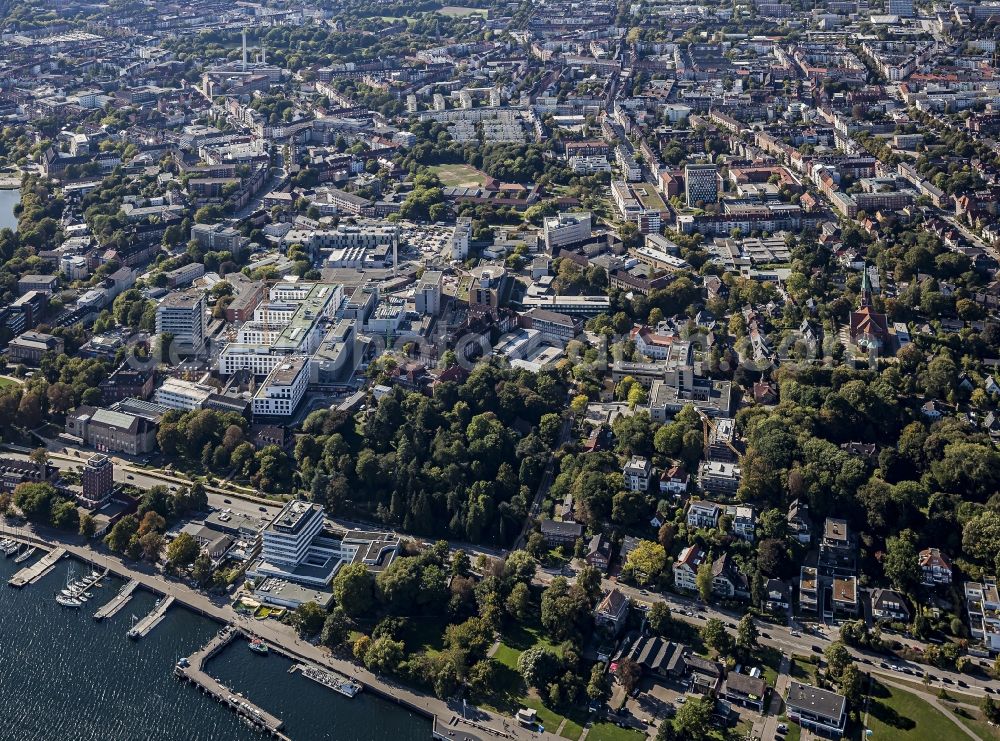 Aerial image Kiel - Construction site for a new extension to the hospital grounds Universitaetsklinikum Schleswig-Holstein in the district Ravensberg in Kiel in the state Schleswig-Holstein, Germany