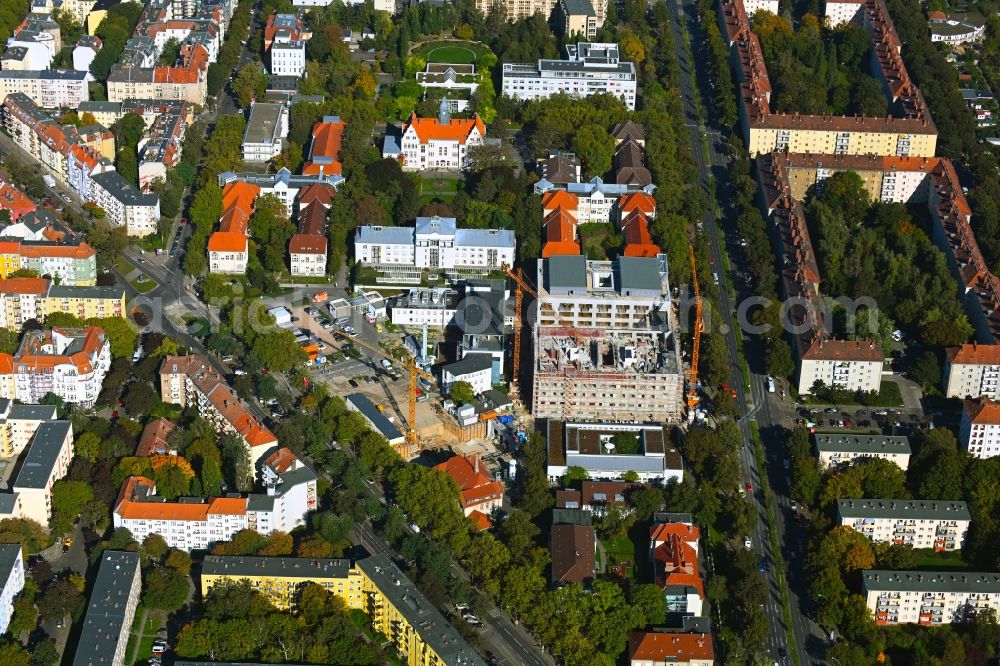Aerial photograph Berlin - Construction site for a new extension to the hospital grounds Vivantes Auguste-Viktoria-Klinikum in the district Schoeneberg in Berlin, Germany