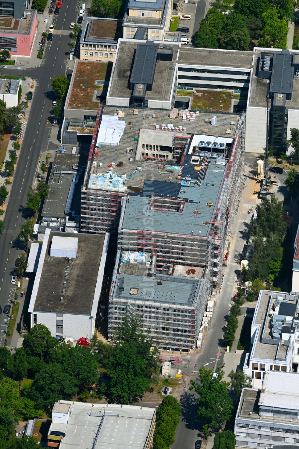 Aerial photograph Dresden - Construction site for a new extension to the hospital grounds ZSG - Zentrum fuer Seelische Gesundheit on street Fiedlerstrasse in the district Johannstadt in Dresden in the state Saxony, Germany