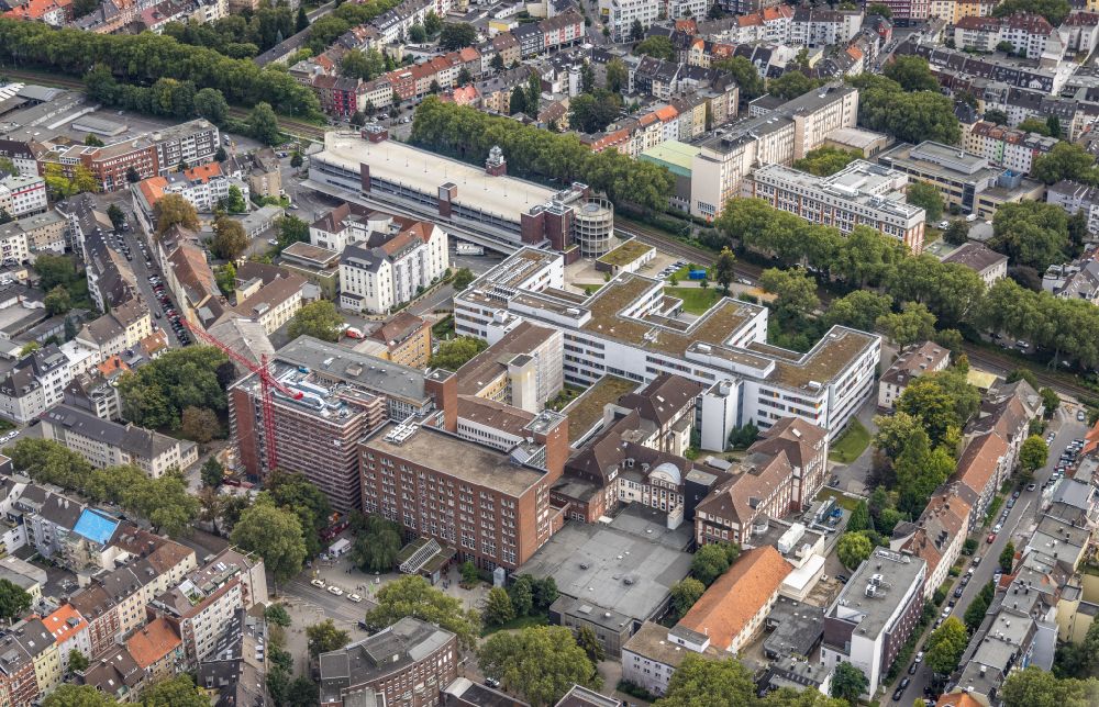 Dortmund from above - Construction site for a new extension on the clinic grounds of the Staedtische Kliniken on Beurhausstrasse in the Cityring-West district in Dortmund in the Ruhr area in the state North Rhine-Westphalia, Germany