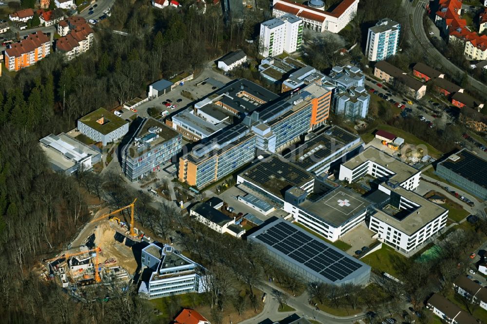 Kempten (Allgäu) from the bird's eye view: Construction site for a new extension on the grounds of the Medical Care Center Kempten-Allgaeu with a residential and nursing home for retirement clergy on Robert-Weixler-Strasse in Kempten (Allgaeu) in the state Bavaria, Germany