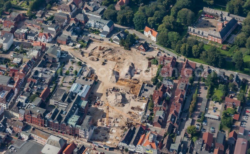 Husum from above - Construction site for the shopping center THEO Shopping-Center in Husum North Friesland in the state Schleswig-Holstein, Germany