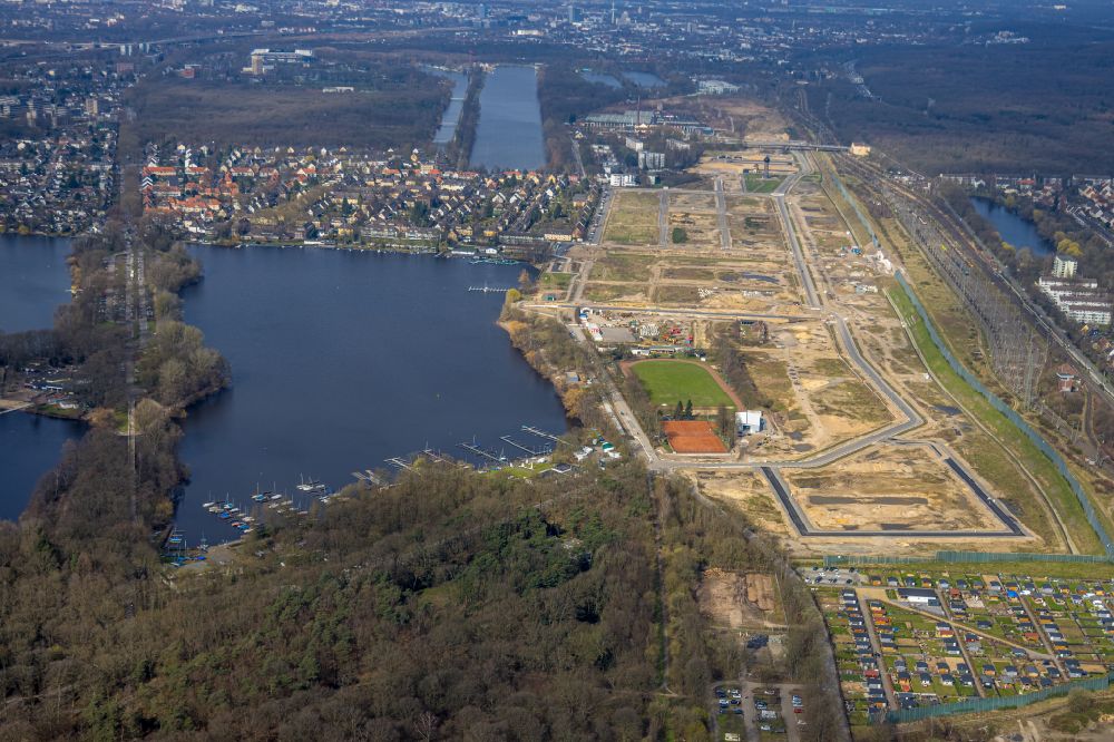 Duisburg from above - Construction site with development works and embankments works in the development area of the 6-Seen-Platte on Masurenallee on Masurenallee in the district Wedau in Duisburg at Ruhrgebiet in the state North Rhine-Westphalia, Germany