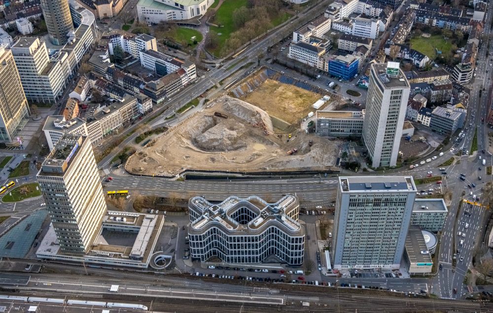 Aerial photograph Essen - Construction site with development works and embankments works on street Huyssenallee in the district Suedviertel in Essen at Ruhrgebiet in the state North Rhine-Westphalia, Germany