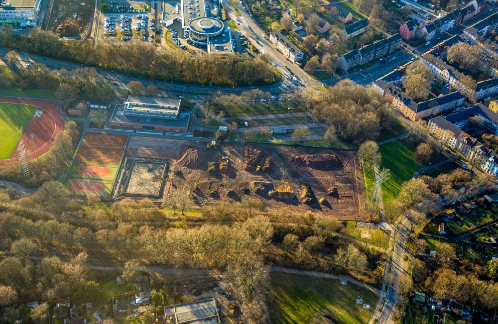 Essen from the bird's eye view: Construction site with development works and embankments works on street Gladbecker Strasse in the district Altenessen - Sued in Essen at Ruhrgebiet in the state North Rhine-Westphalia, Germany