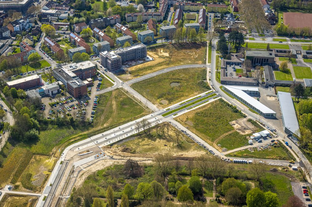 Bochum from the bird's eye view: Construction site with development works and embankments works at Ostpark for the quarter Feldmark in the district Altenbochum in Bochum at Ruhrgebiet in the state North Rhine-Westphalia, Germany