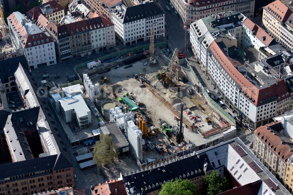 München from the bird's eye view: Construction site with development and earth dumping works for the 2nd main line of the railway at the future S-Bahn stop Marienhof in the district Altstadt - Lehel in Munich in the federal state of Bavaria, Germany
