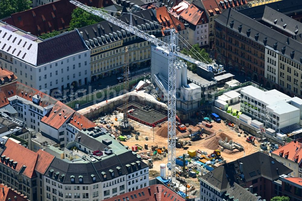 Aerial photograph München - Construction site with development and earth dumping works for the 2nd main line of the railway at the future S-Bahn stop Marienhof in the district Altstadt - Lehel in Munich in the federal state of Bavaria, Germany
