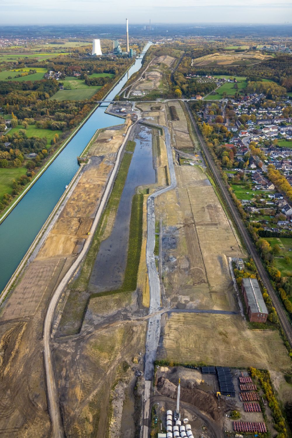Aerial photograph Bergkamen - Construction site with development, foundation, earth and landfill works Wasserstadt Aden in the district Oberaden in Bergkamen at Ruhrgebiet in the state North Rhine-Westphalia, Germany