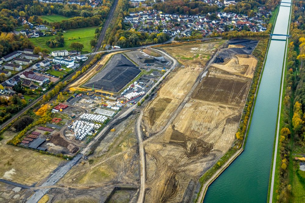 Bergkamen from above - Construction site with development, foundation, earth and landfill works Wasserstadt Aden in the district Oberaden in Bergkamen at Ruhrgebiet in the state North Rhine-Westphalia, Germany