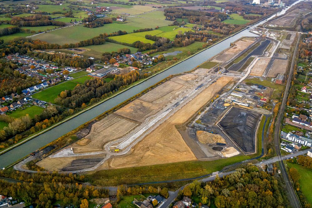 Aerial image Bergkamen - Construction site with development, foundation, earth and landfill works Wasserstadt Aden in Bergkamen at Ruhrgebiet in the state North Rhine-Westphalia, Germany