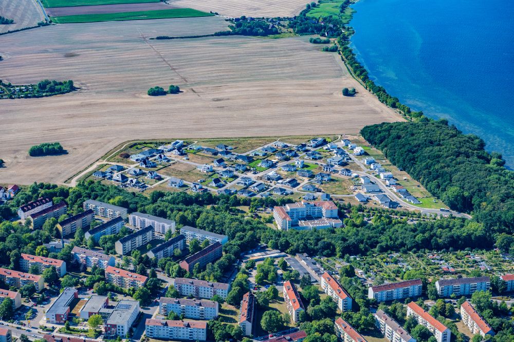 Aerial photograph Hansestadt Wismar - Construction site of holiday house plant of the park Wendorf in Hansestadt Wismar at the baltic sea coast in the state Mecklenburg - Western Pomerania, Germany